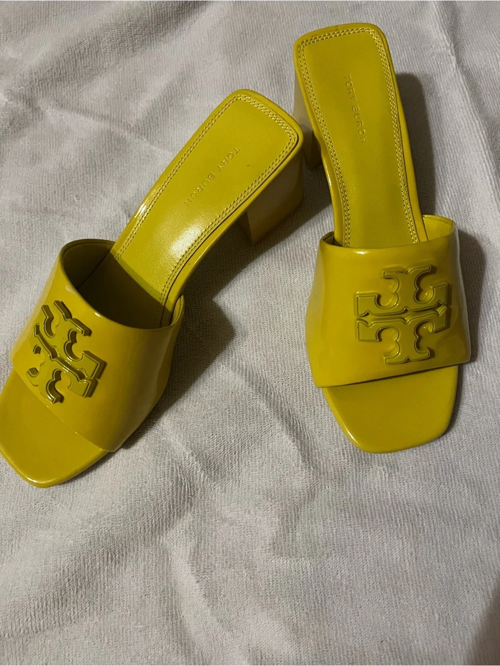 Tory Burch Patent Slide Mules 7 in Yellow